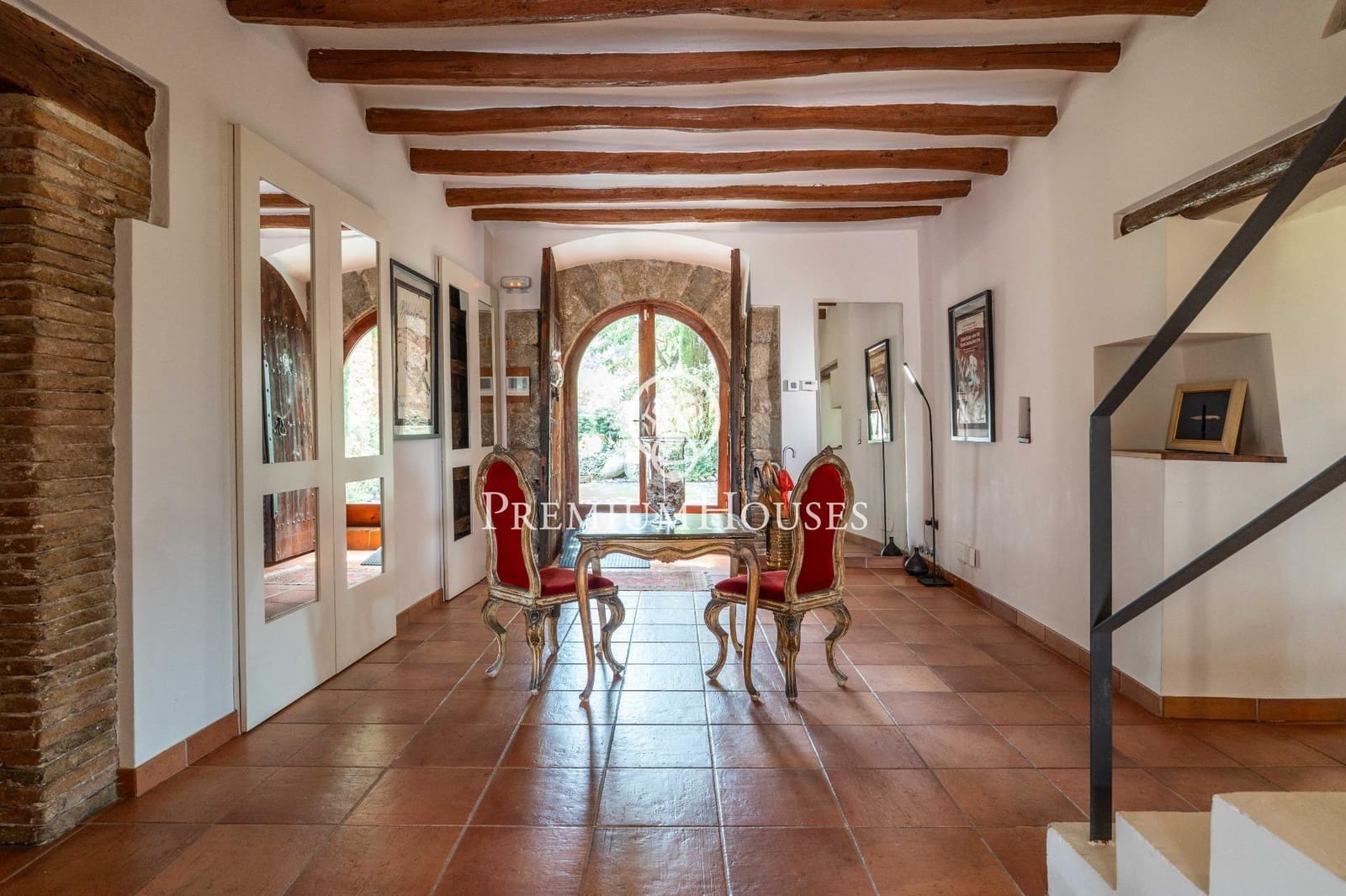 5 bedroom Finca/Country House for sale in Gelida with pool garage - € 1,600,000 (Ref: 9882104)