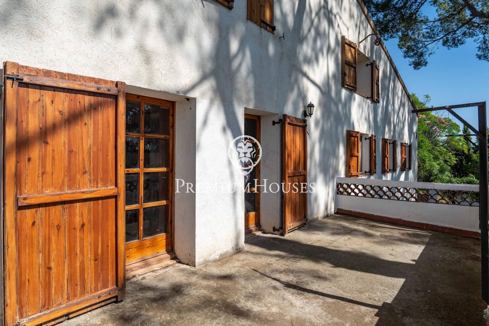 6 makuuhuone Maalaistalo myytävänä paikassa Vallmoll mukana 
autotalli - 485 000 € (Ref: 9896252)