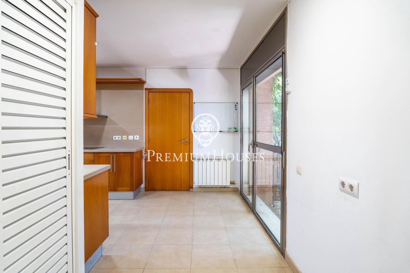 4 chambre Villa/Maison à vendre à El Catllar - 725 000 € (Ref: 9908215)