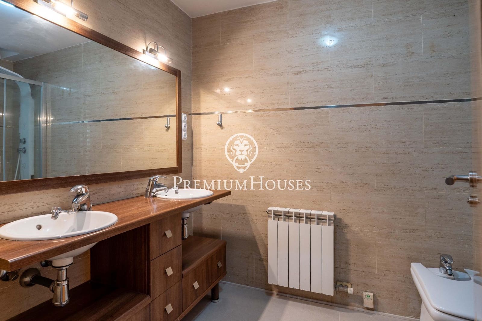 4 chambre Villa/Maison à vendre à El Catllar - 725 000 € (Ref: 9908215)