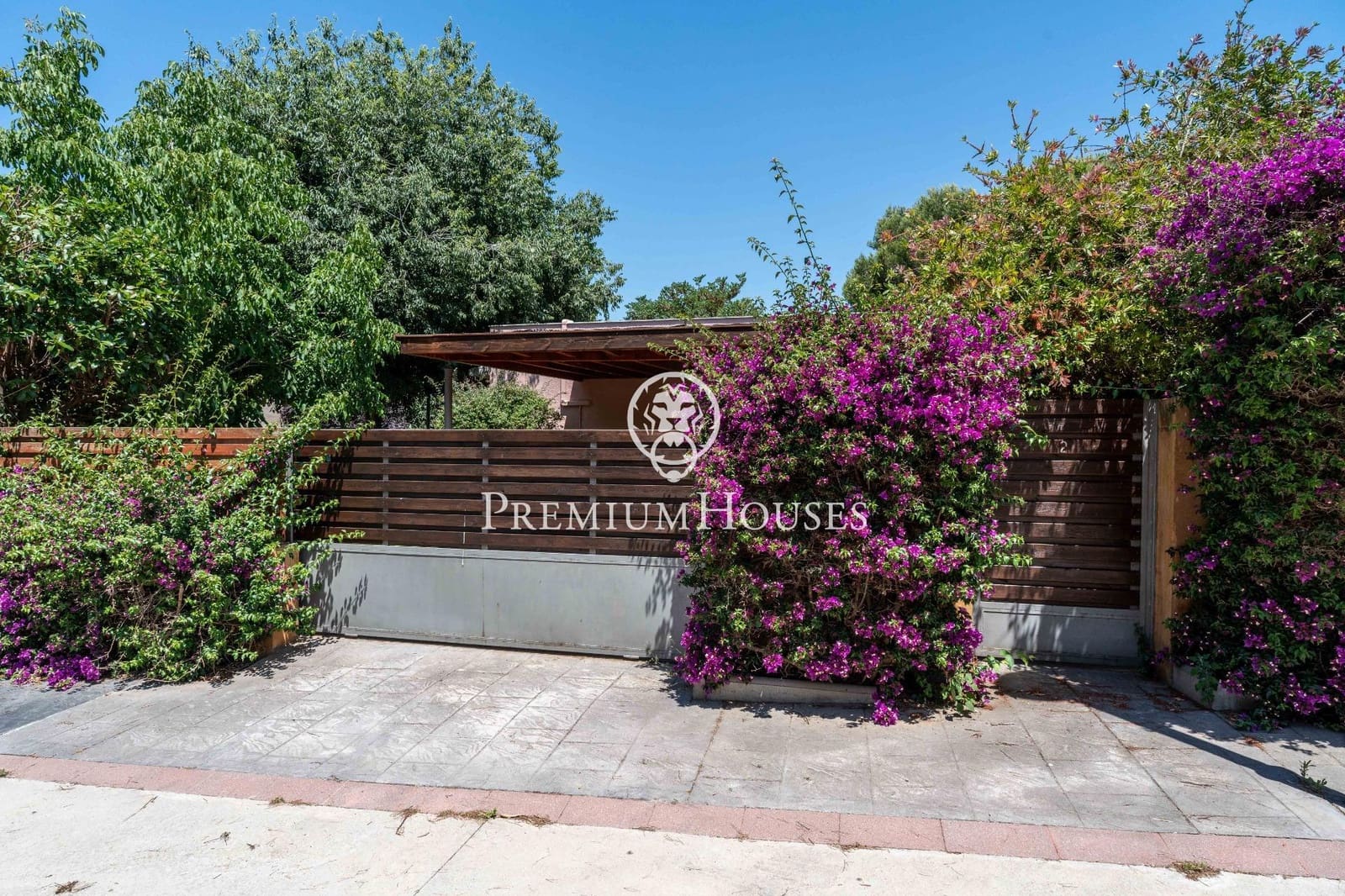 4 chambre Villa/Maison à vendre à El Catllar - 725 000 € (Ref: 9908215)