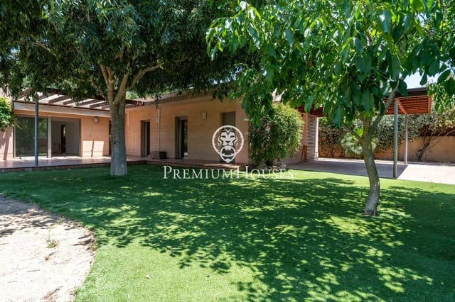 Chalet de 4 habitaciones en El Catllar en venta - 675.000 € (Ref: 9908215)