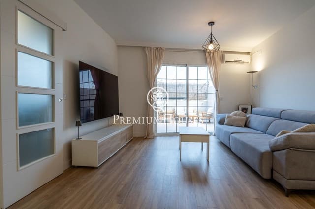 4 camera da letto Villetta a Schiera in vendita in Vilanova i la Geltrú con garage - 429.000 € (Rif: 9916061)