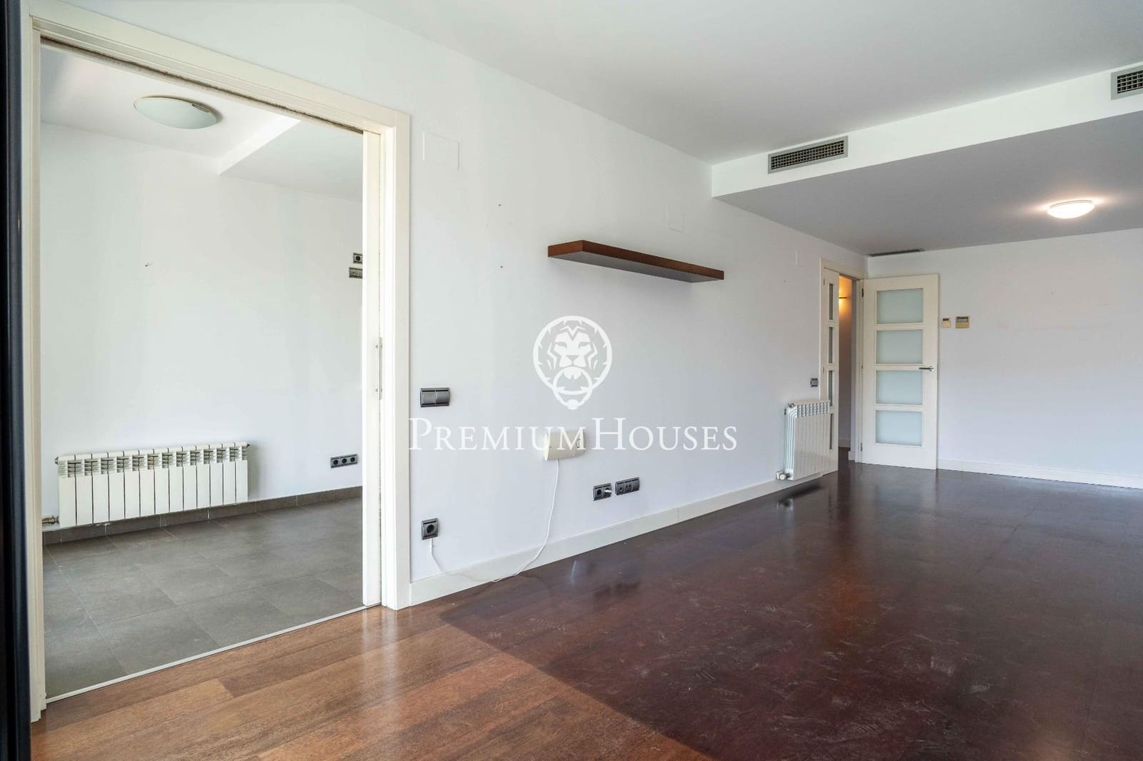 3 quarto Apartamento para venda em Sitges com piscina - 750 000 € (Ref: 9916062)