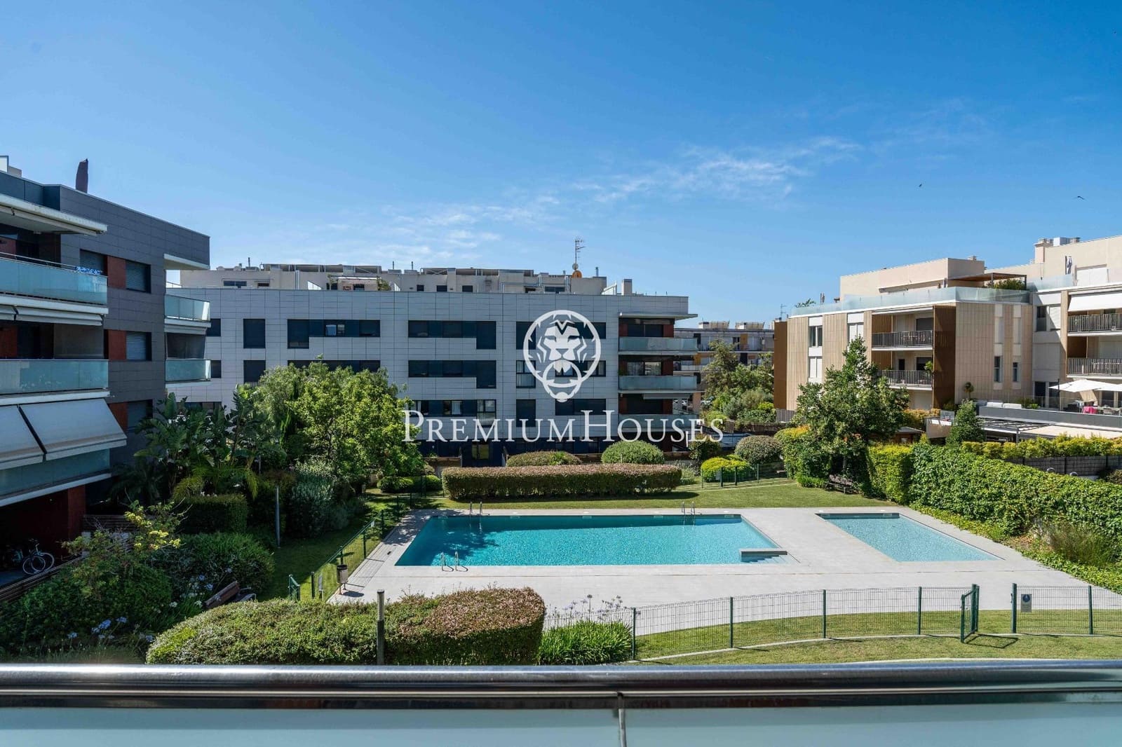 3 quarto Apartamento para venda em Sitges com piscina - 750 000 € (Ref: 9916062)