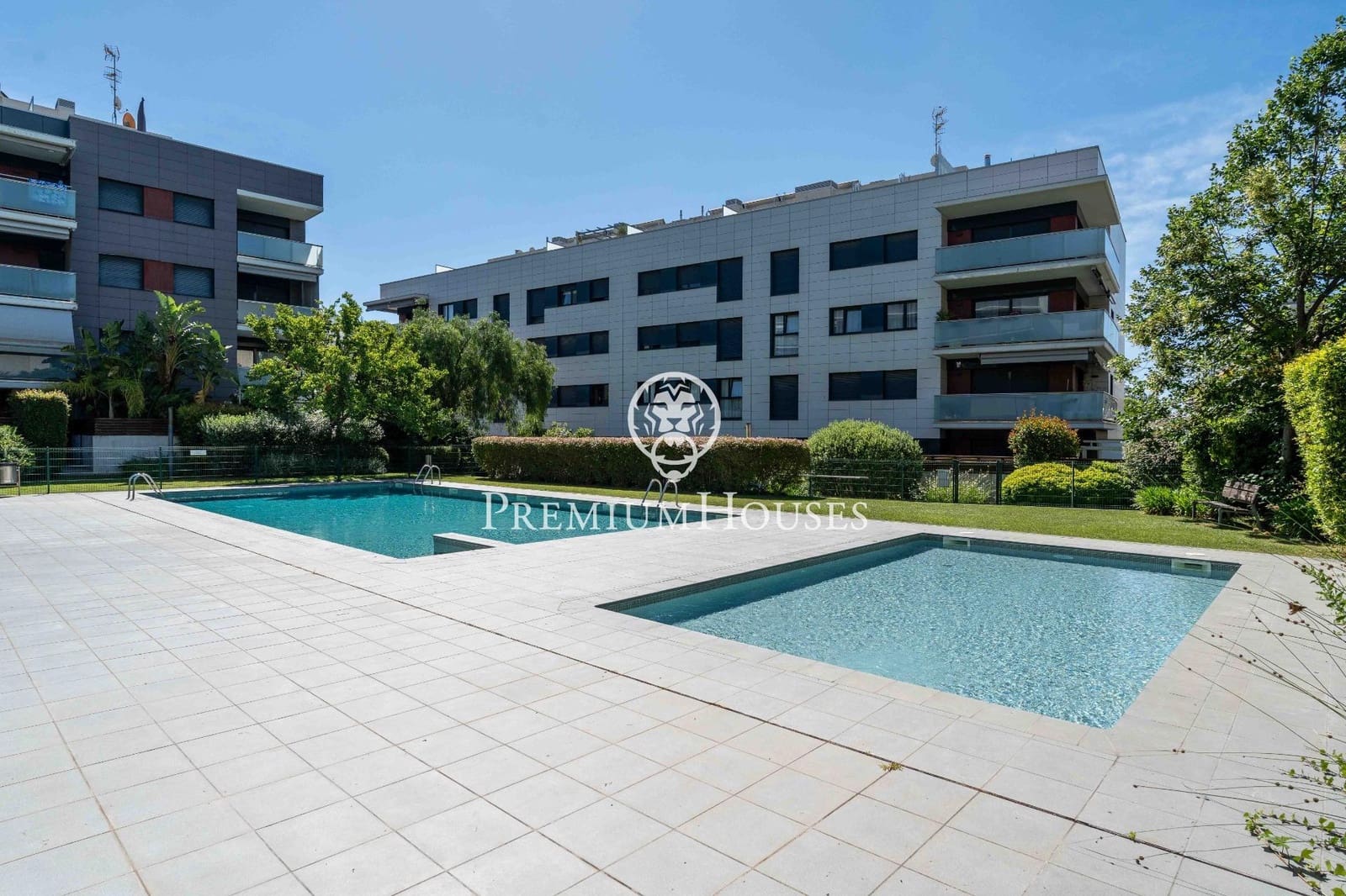 3 quarto Apartamento para venda em Sitges com piscina - 750 000 € (Ref: 9916062)
