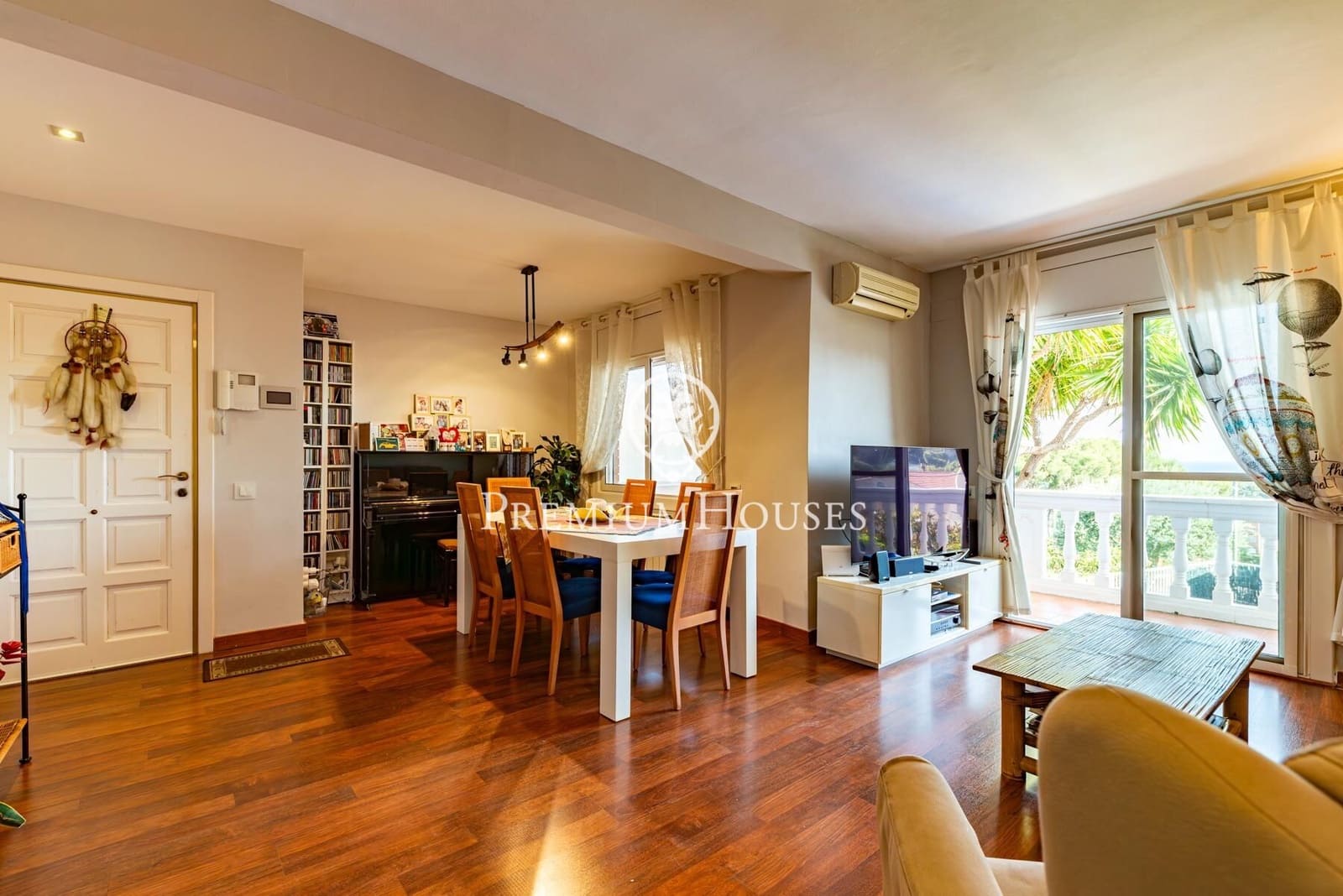 5 Zimmer Doppelhaus zu verkaufen in Castelldefels mit Pool Garage - 995.000 € (Ref: 9920625)