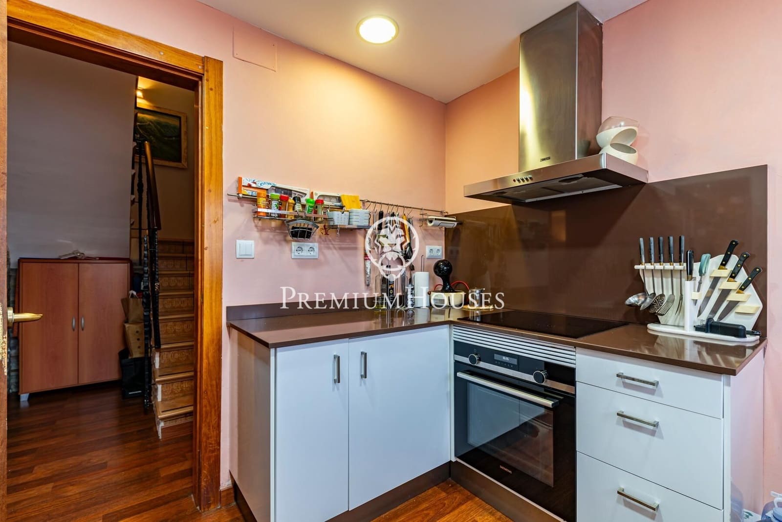5 Zimmer Doppelhaus zu verkaufen in Castelldefels mit Pool Garage - 995.000 € (Ref: 9920625)