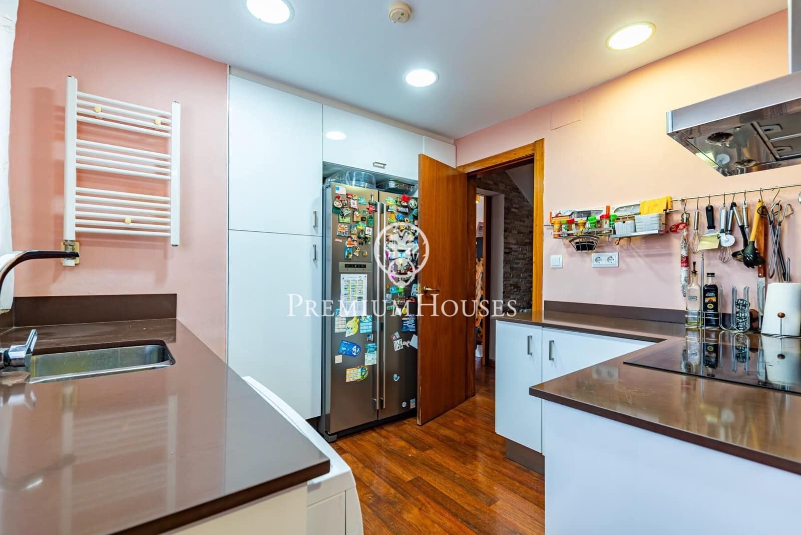 5 Zimmer Doppelhaus zu verkaufen in Castelldefels mit Pool Garage - 995.000 € (Ref: 9920625)