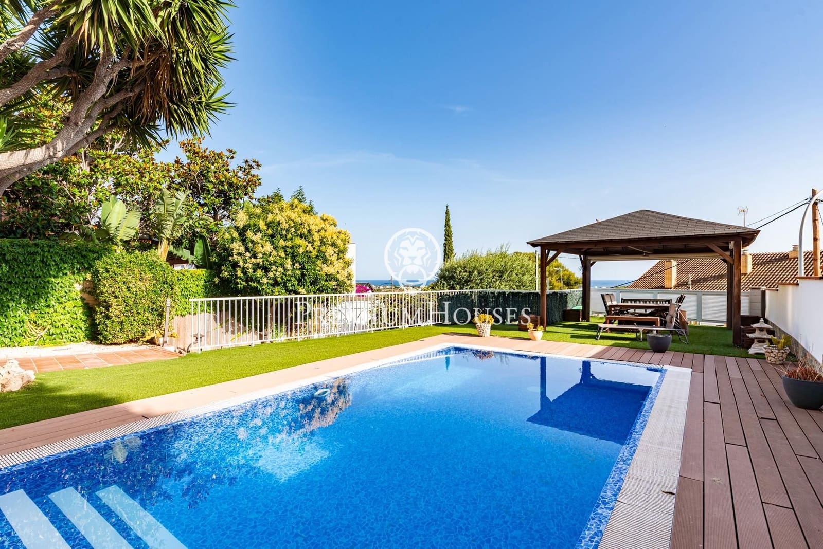 5 Zimmer Doppelhaus zu verkaufen in Castelldefels mit Pool Garage - 995.000 € (Ref: 9920625)