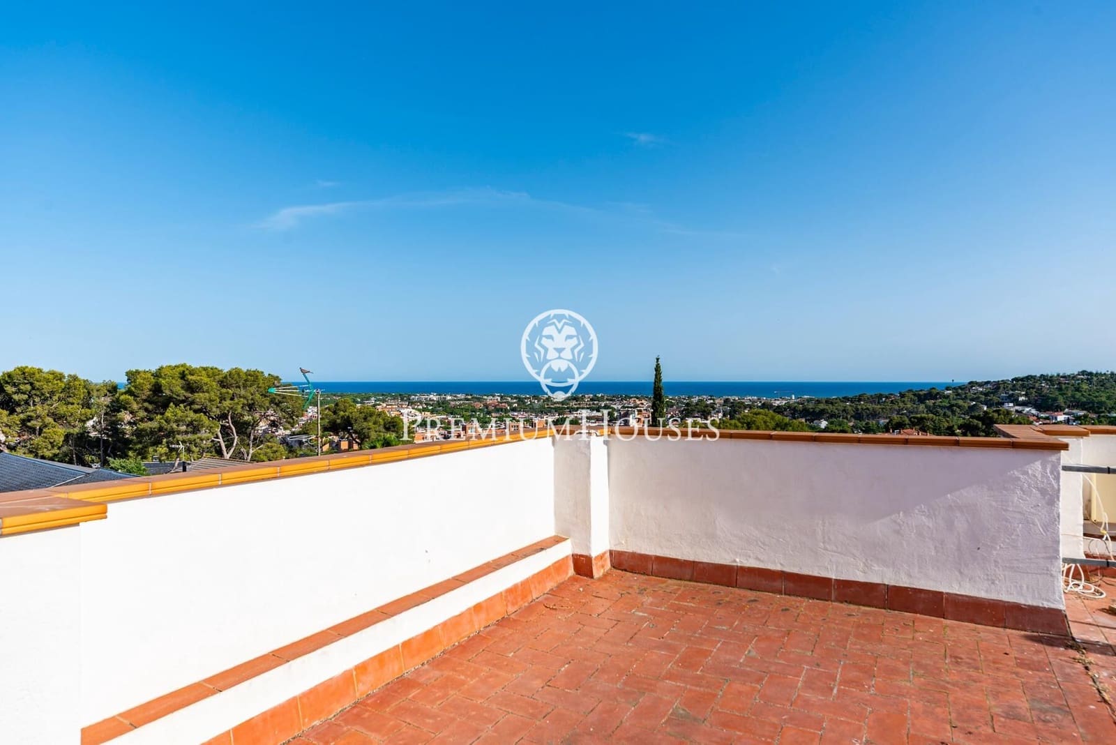 5 Zimmer Doppelhaus zu verkaufen in Castelldefels mit Pool Garage - 995.000 € (Ref: 9920625)