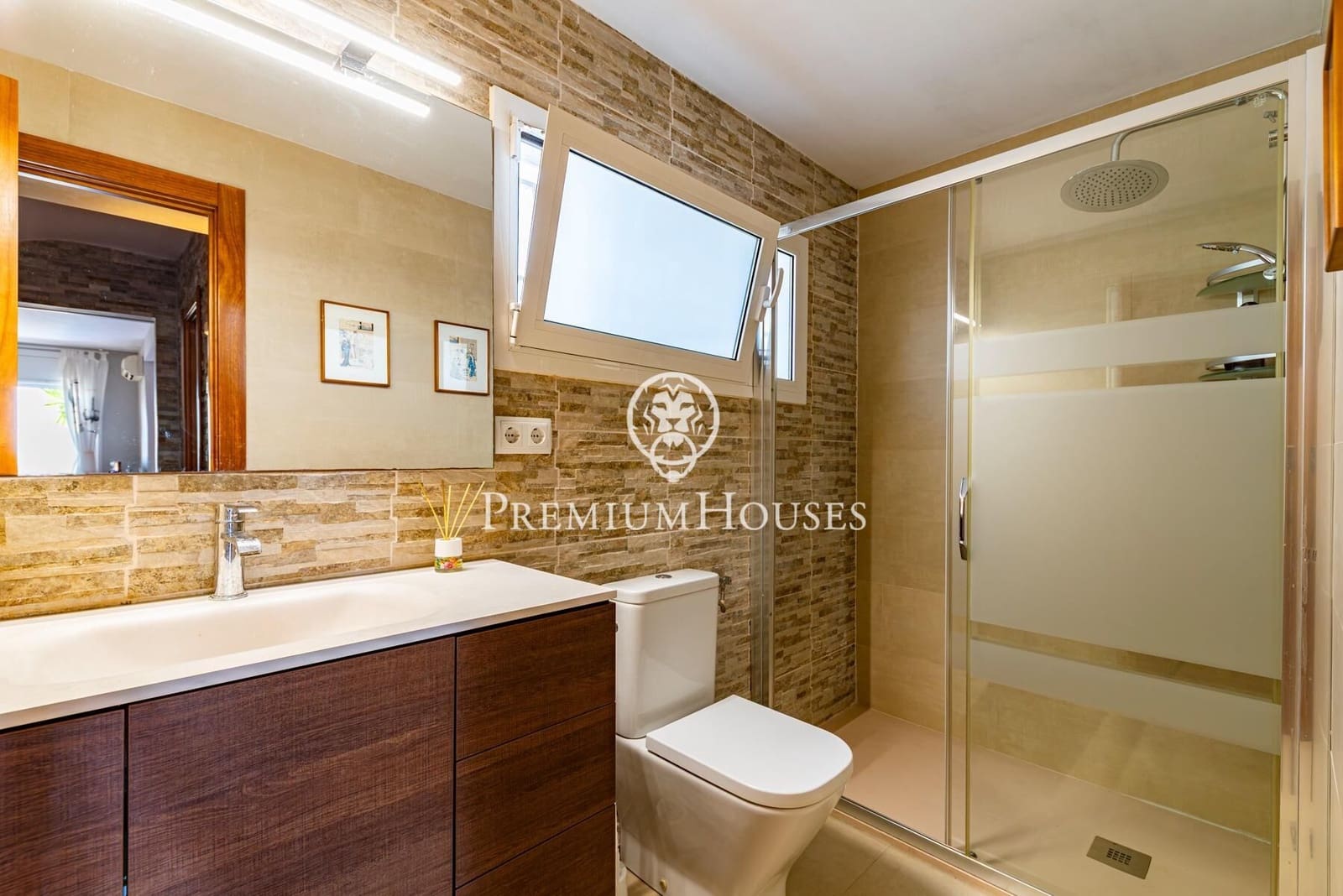 5 Zimmer Doppelhaus zu verkaufen in Castelldefels mit Pool Garage - 995.000 € (Ref: 9920625)