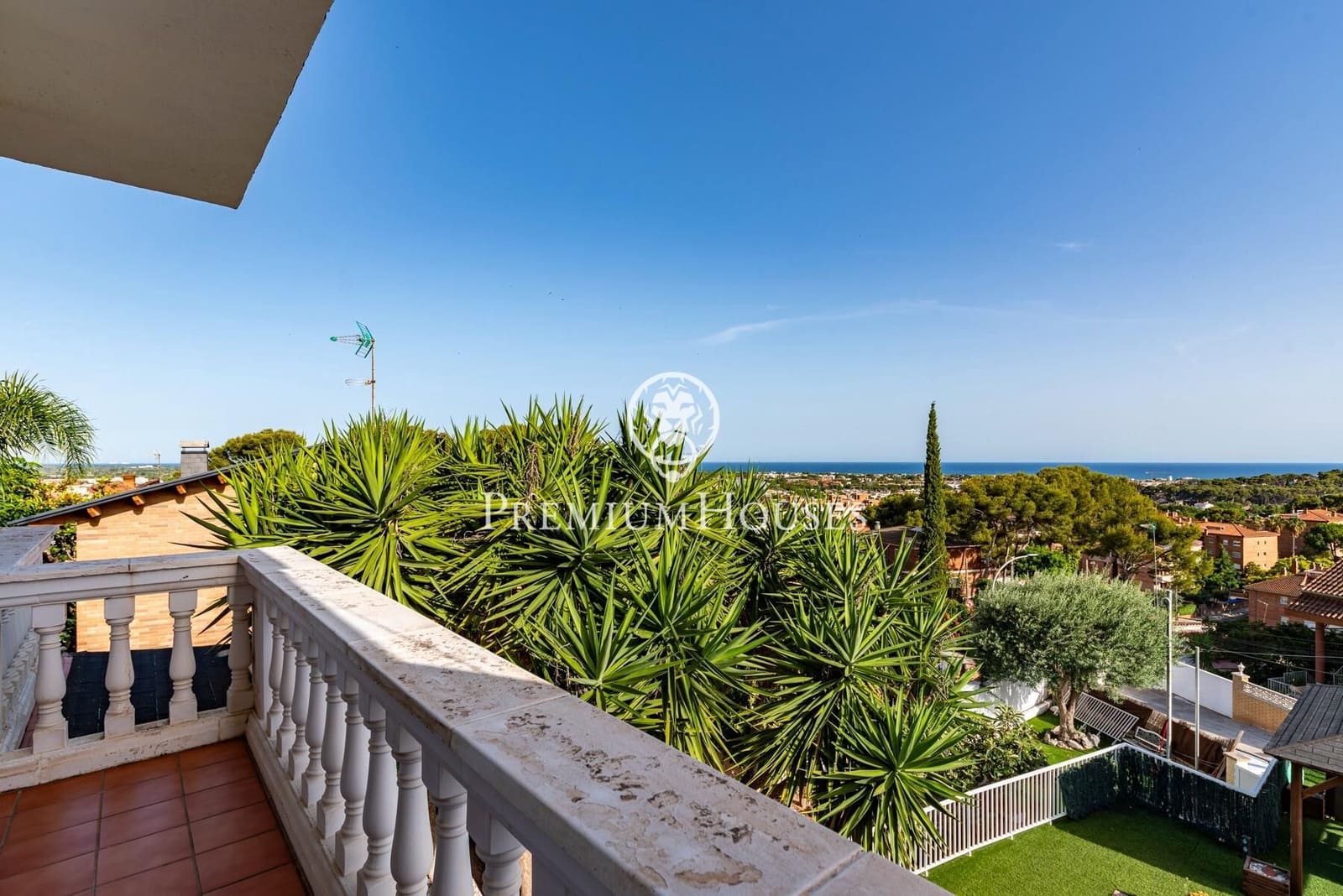 5 Zimmer Doppelhaus zu verkaufen in Castelldefels mit Pool Garage - 995.000 € (Ref: 9920625)