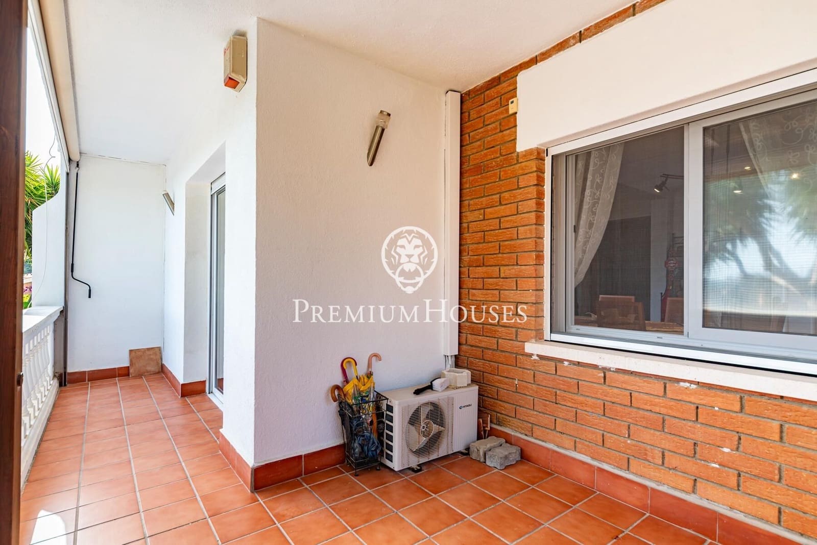 5 Zimmer Doppelhaus zu verkaufen in Castelldefels mit Pool Garage - 995.000 € (Ref: 9920625)