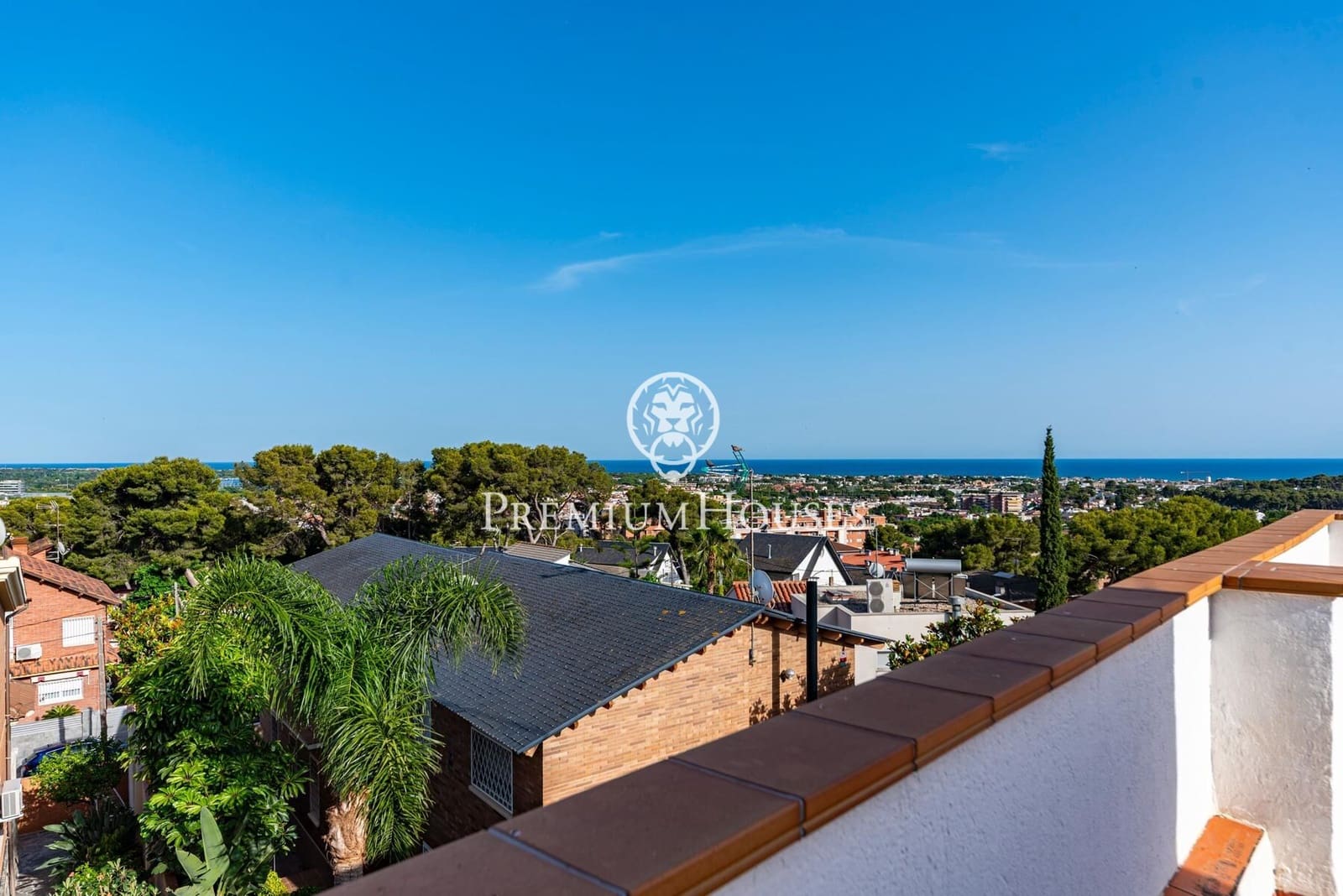 5 Zimmer Doppelhaus zu verkaufen in Castelldefels mit Pool Garage - 995.000 € (Ref: 9920625)