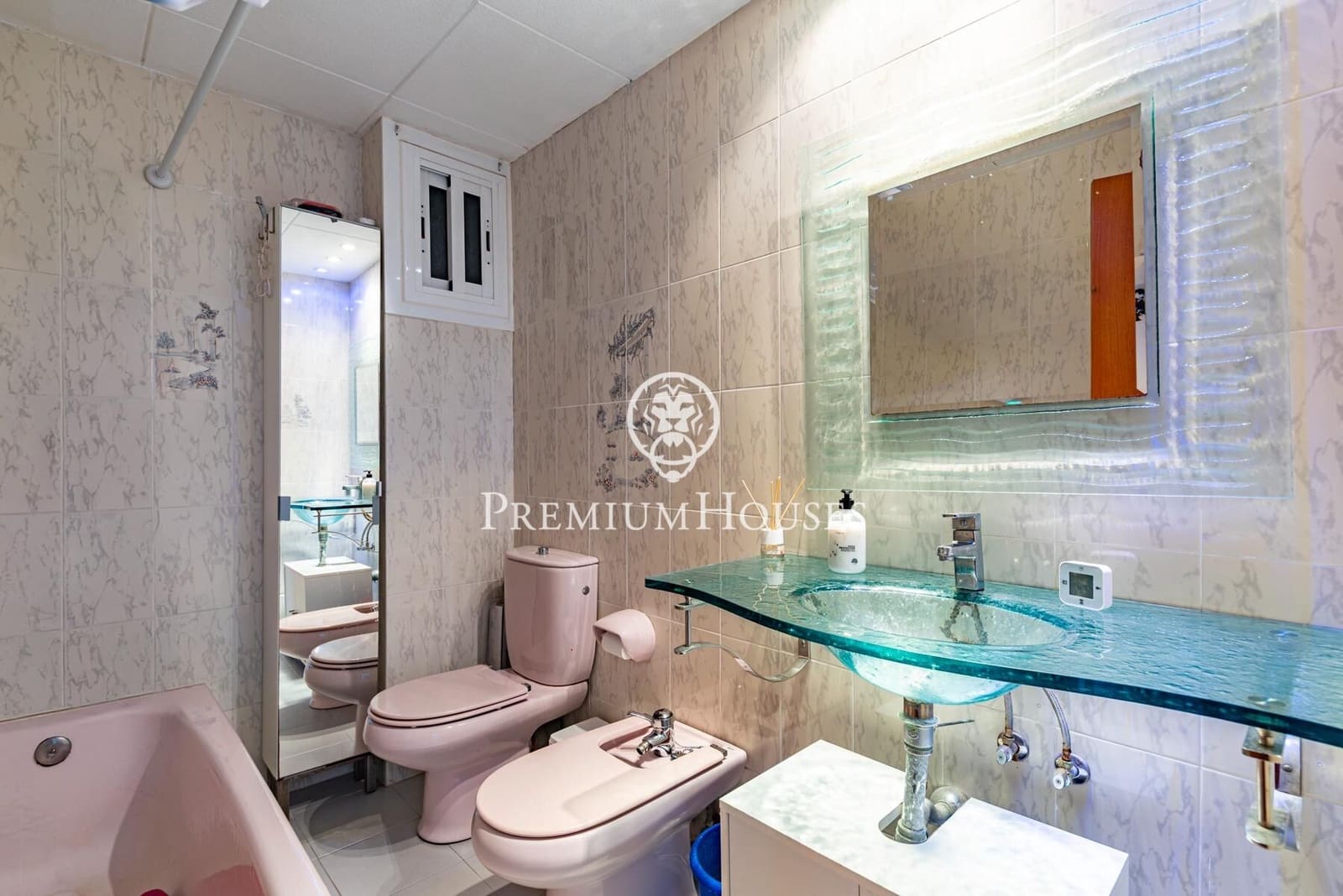5 Zimmer Doppelhaus zu verkaufen in Castelldefels mit Pool Garage - 995.000 € (Ref: 9920625)