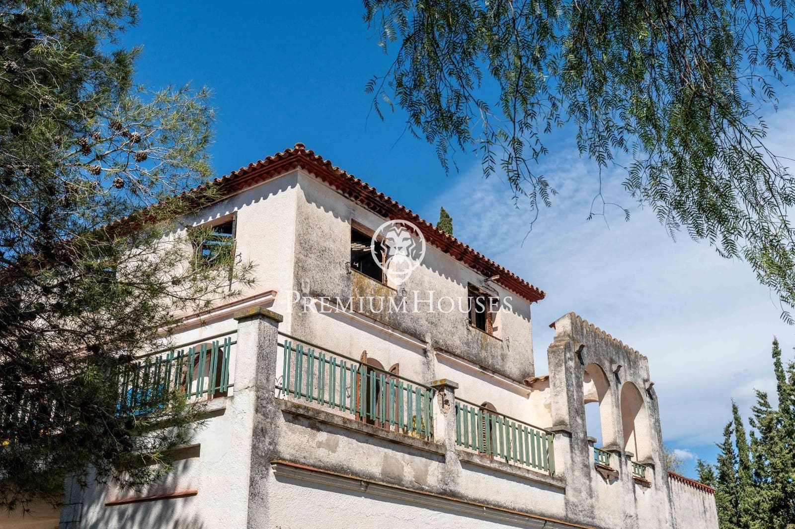 8 bedroom Finca/Country House for sale in Vilanova i la Geltru - € 720,000 (Ref: 9922537)