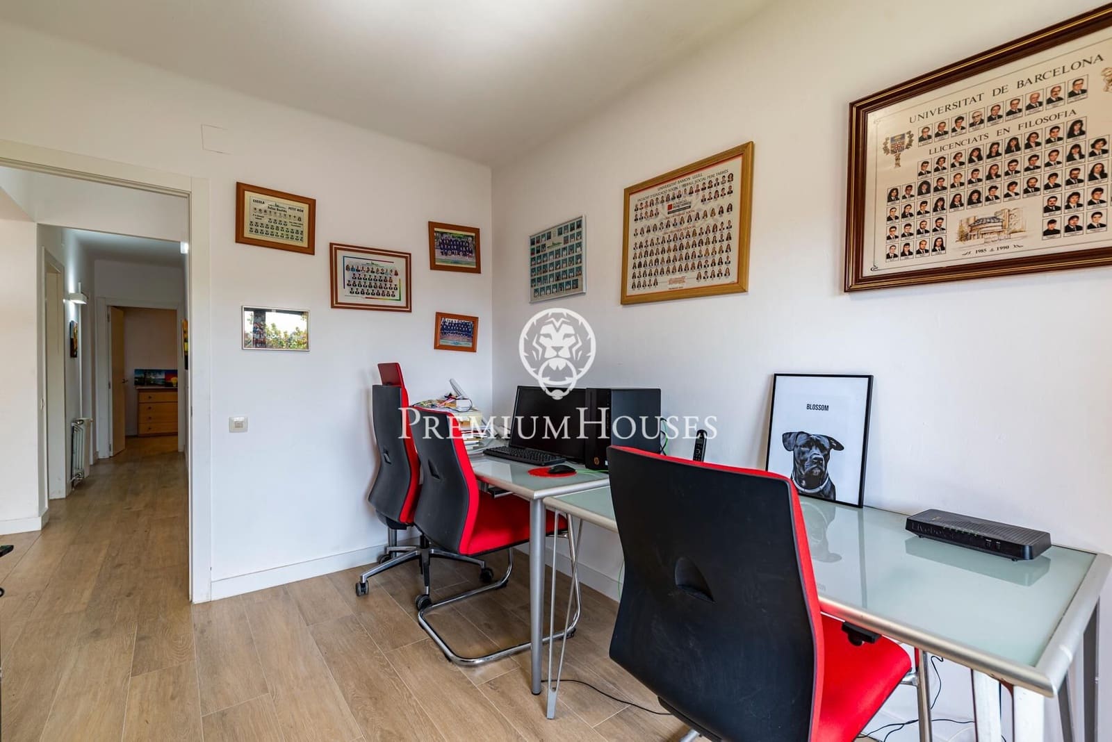 5 bedroom Villa for sale in Castelldefels with pool garage - € 1,330,000 (Ref: 9922538)