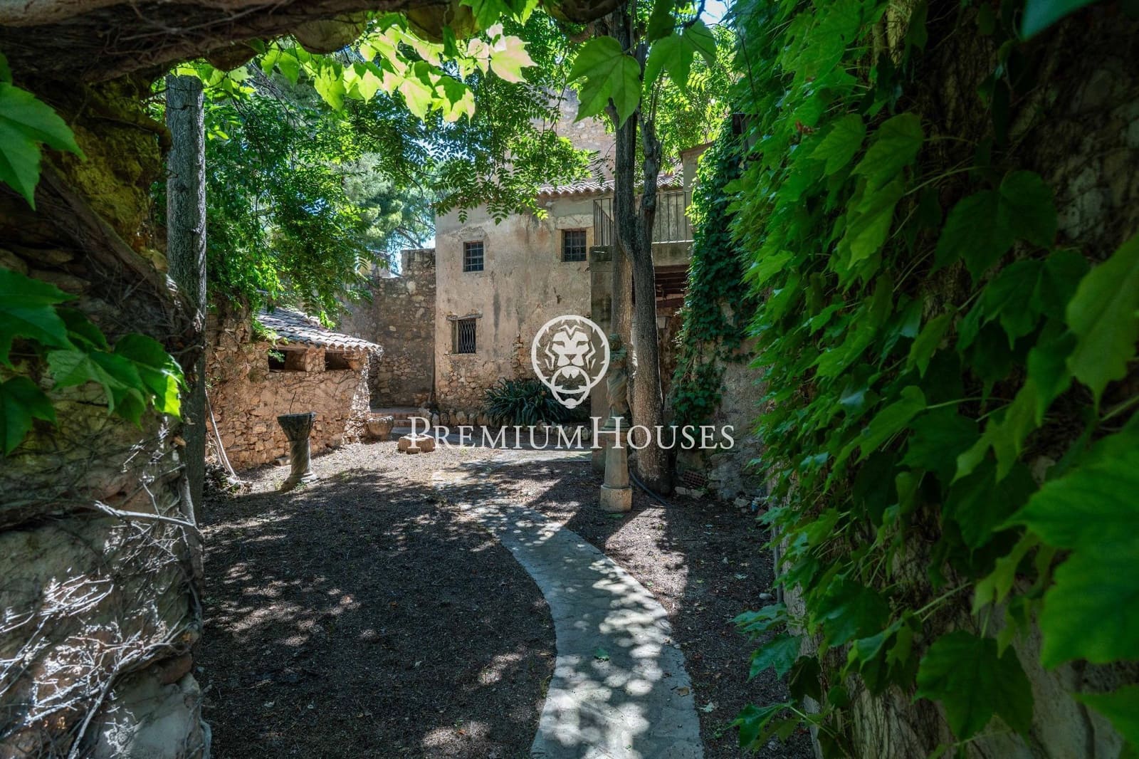 17 soveværelse Finca/Landehus til salg i Tarragona by - € 750.000 (Ref: 9929584)