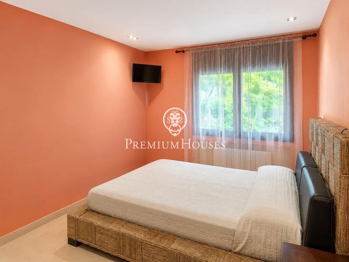 4 soveværelse Villa til salg i Begues med swimmingpool garage - € 850.000 (Ref: 9936568)