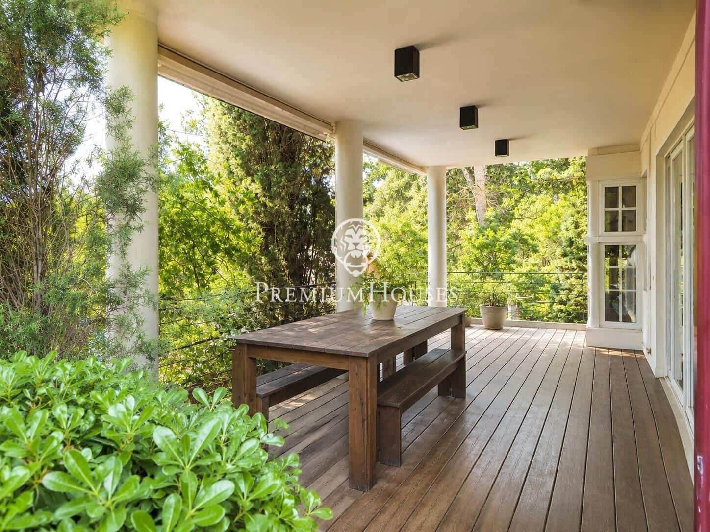 4 soveværelse Villa til salg i Begues med swimmingpool garage - € 850.000 (Ref: 9936568)
