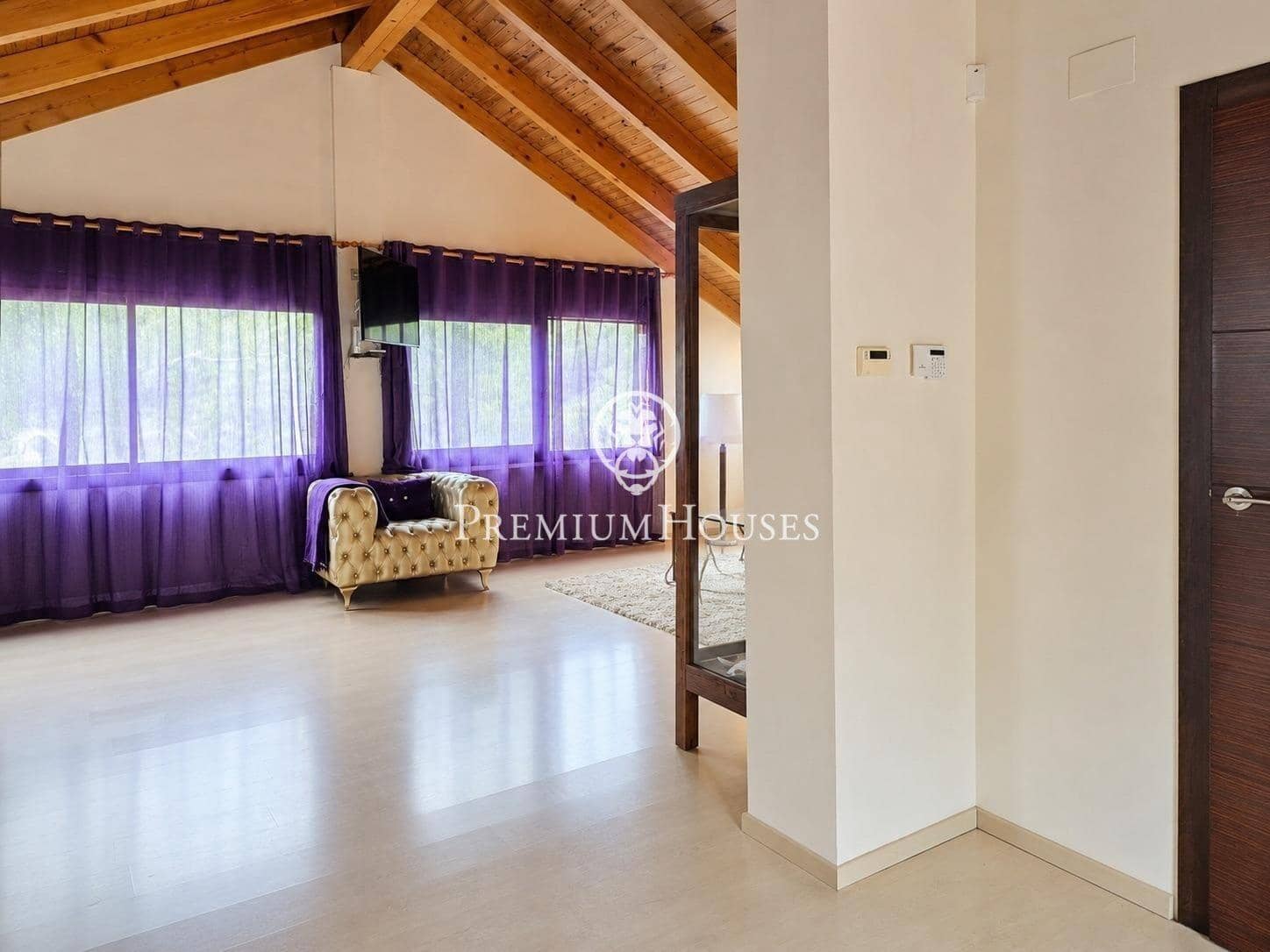 4 camera da letto Villa da affittare in Begues con piscina garage - 4.500 € (Rif: 9938386)