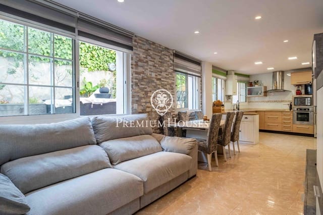 4 soverom Leilighet til salgs i Sitges med svømmebasseng - € 720 000 (Ref: 9940353)