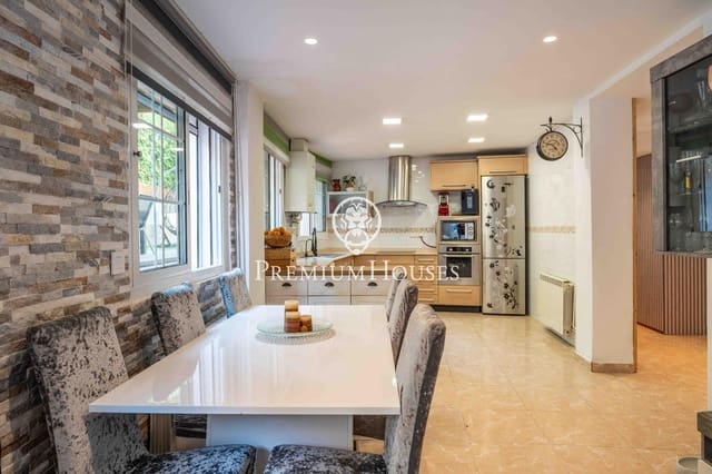 4 soverom Leilighet til salgs i Sitges med svømmebasseng - € 720 000 (Ref: 9940353)