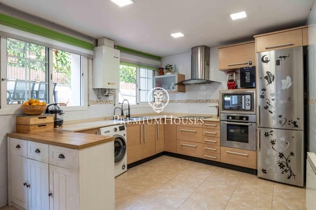 4 soverom Leilighet til salgs i Sitges med svømmebasseng - € 720 000 (Ref: 9940353)