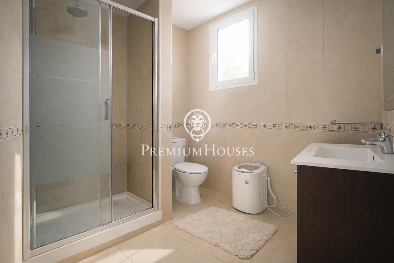 5 slaapkamer Villa te koop in Salou met zwembad garage - € 690.000 (Ref: 9948258)