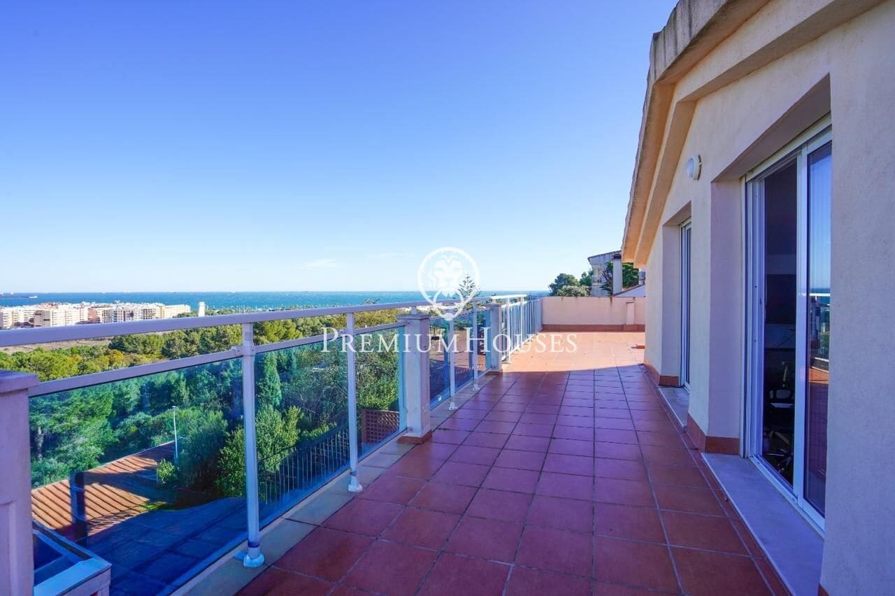 5 slaapkamer Villa te koop in Salou met zwembad garage - € 690.000 (Ref: 9948258)