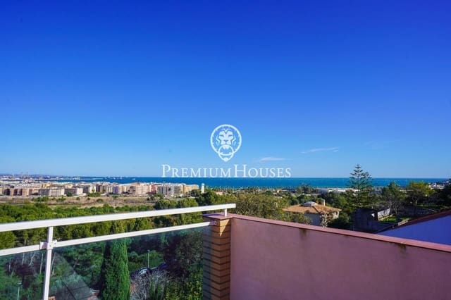 5 slaapkamer Villa te koop in Salou met zwembad garage - € 690.000 (Ref: 9948258)