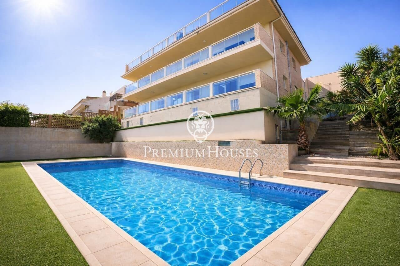 5 slaapkamer Villa te koop in Salou met zwembad garage - € 690.000 (Ref: 9948258)