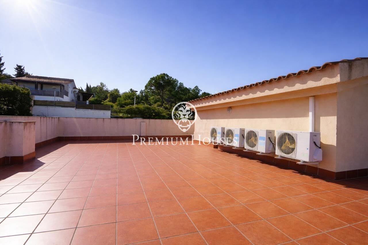 5 slaapkamer Villa te koop in Salou met zwembad garage - € 690.000 (Ref: 9948258)