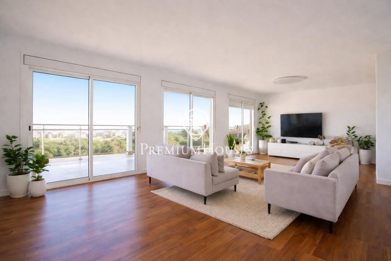 5 slaapkamer Villa te koop in Salou met zwembad garage - € 690.000 (Ref: 9948258)
