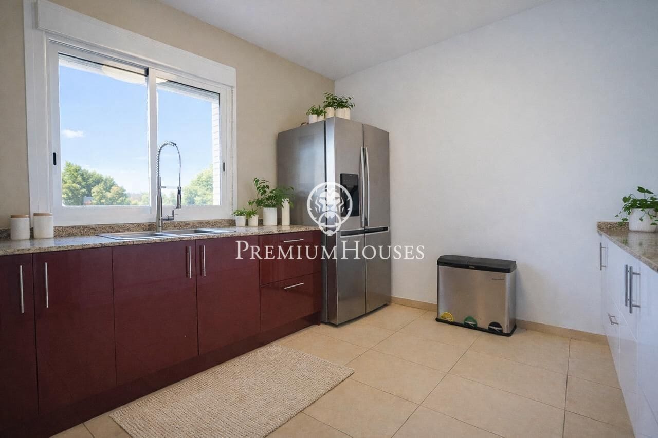 5 slaapkamer Villa te koop in Salou met zwembad garage - € 690.000 (Ref: 9948258)