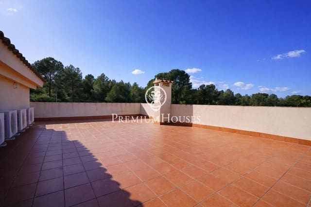 5 slaapkamer Villa te koop in Salou met zwembad garage - € 690.000 (Ref: 9948258)