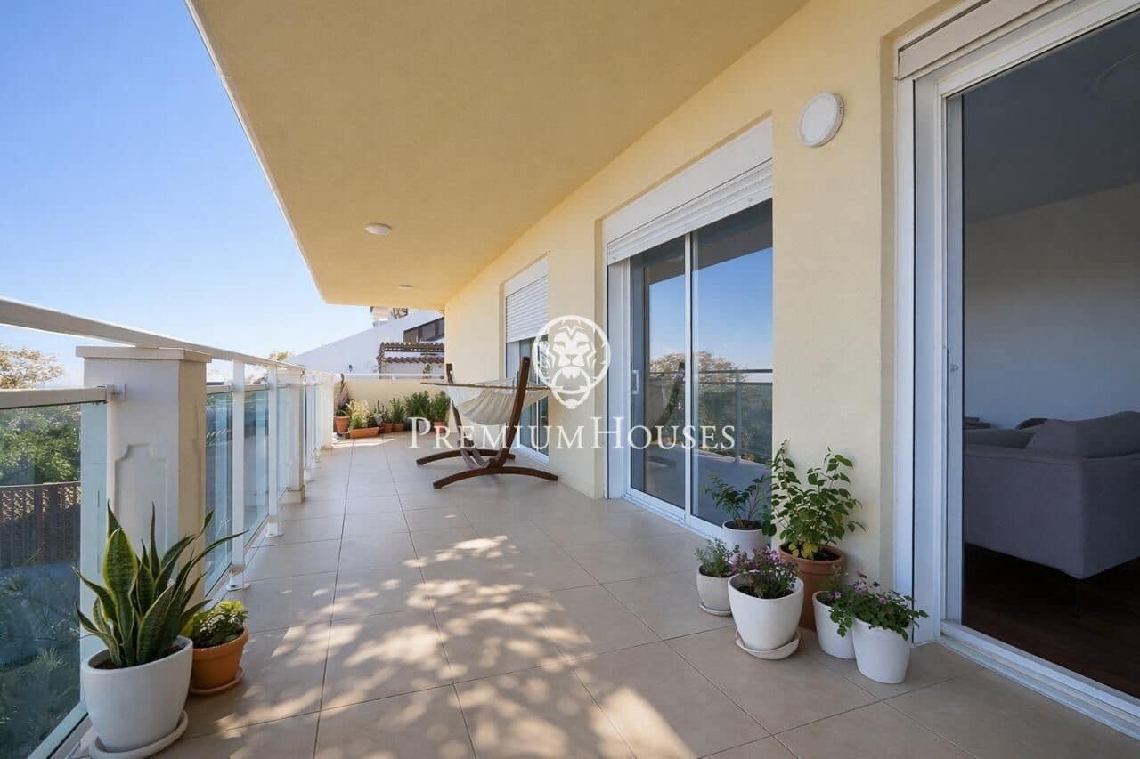5 slaapkamer Villa te koop in Salou met zwembad garage - € 690.000 (Ref: 9948258)