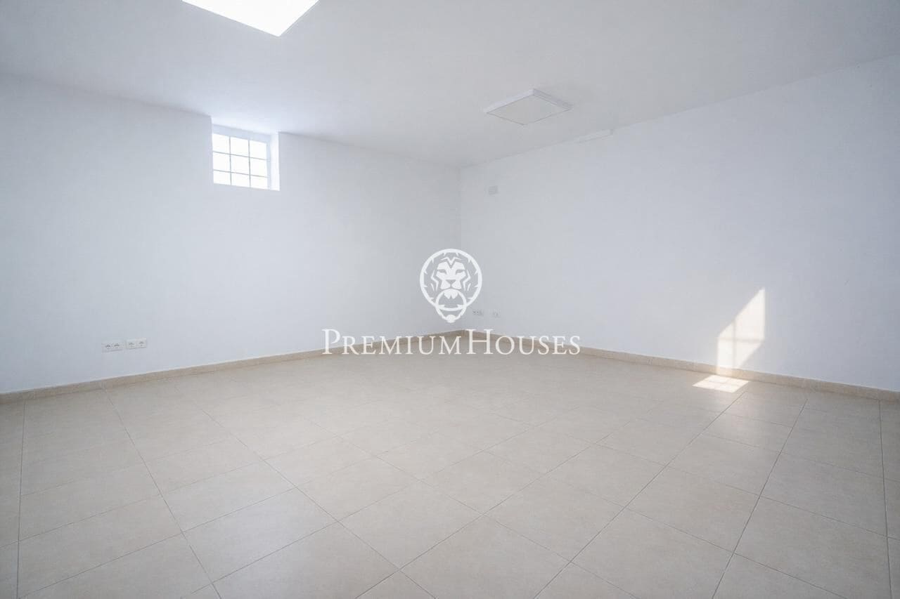5 slaapkamer Villa te koop in Salou met zwembad garage - € 690.000 (Ref: 9948258)
