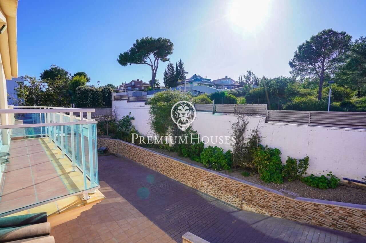 5 slaapkamer Villa te koop in Salou met zwembad garage - € 690.000 (Ref: 9948258)