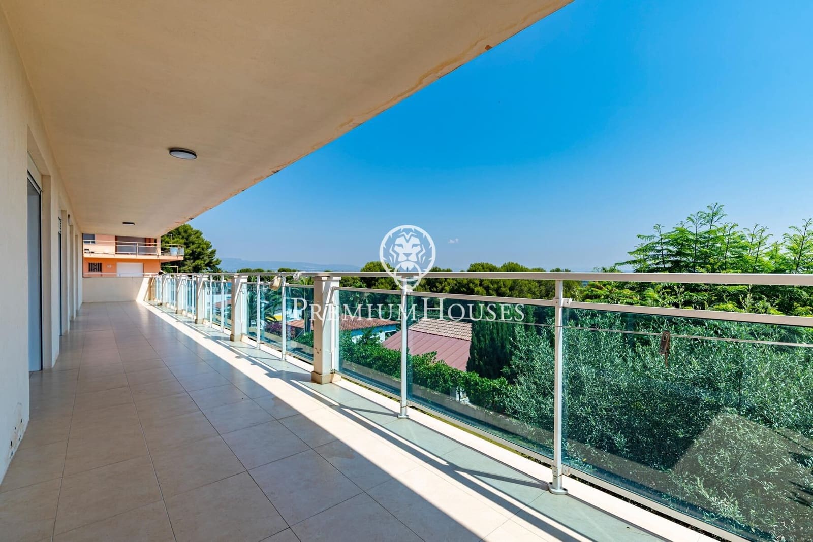 5 bedroom Villa for sale in Salou with pool garage - € 690,000 (Ref: 9948258)