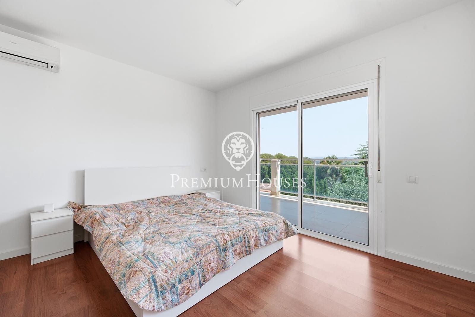 5 bedroom Villa for sale in Salou with pool garage - € 690,000 (Ref: 9948258)