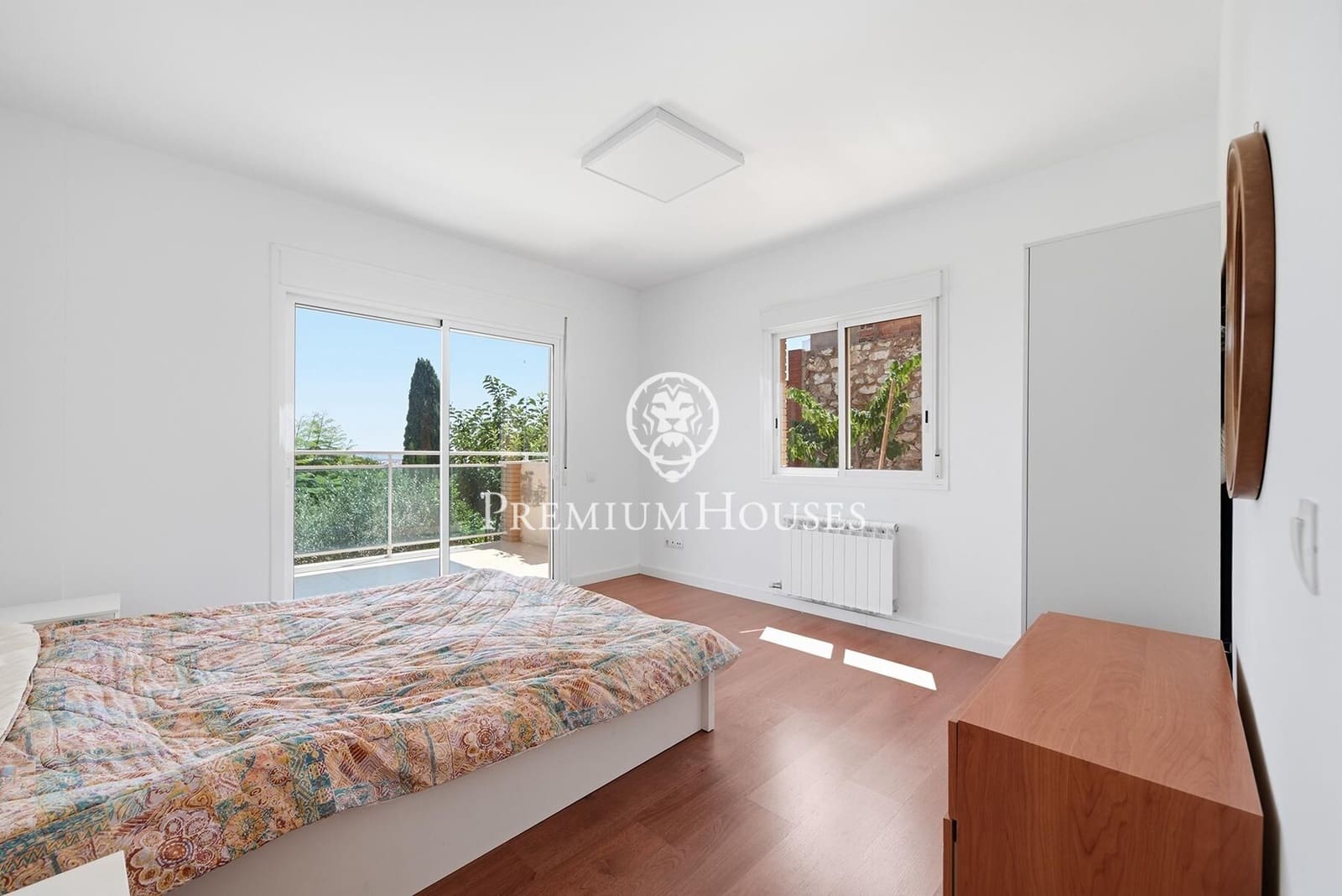 5 bedroom Villa for sale in Salou with pool garage - € 690,000 (Ref: 9948258)