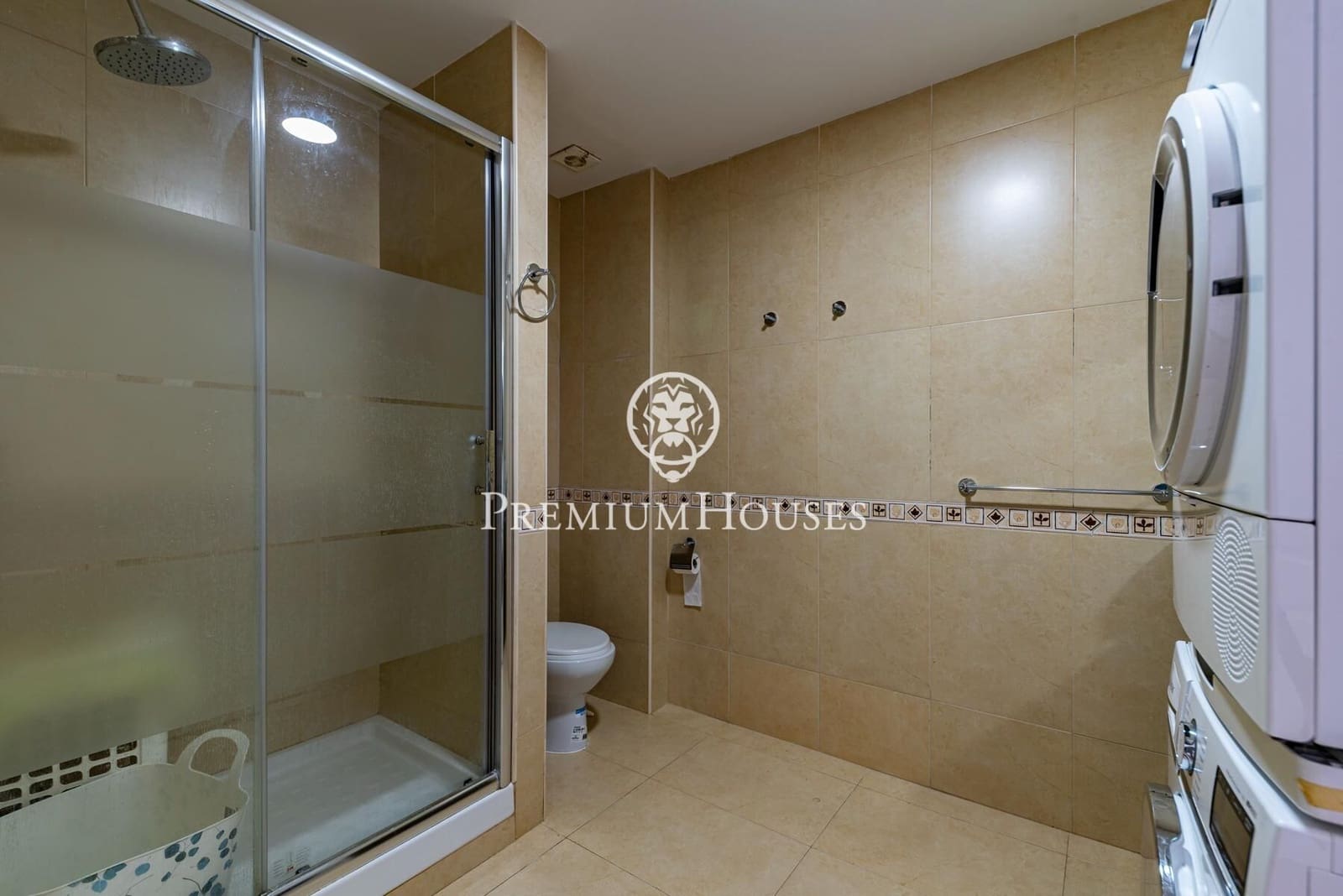 5 bedroom Villa for sale in Salou with pool garage - € 690,000 (Ref: 9948258)