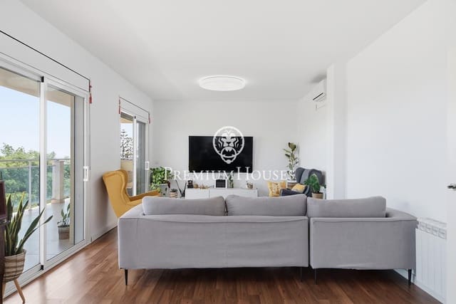 5 soverom Villa til salgs i Salou med svømmebasseng garasje - € 690 000 (Ref: 9948258)