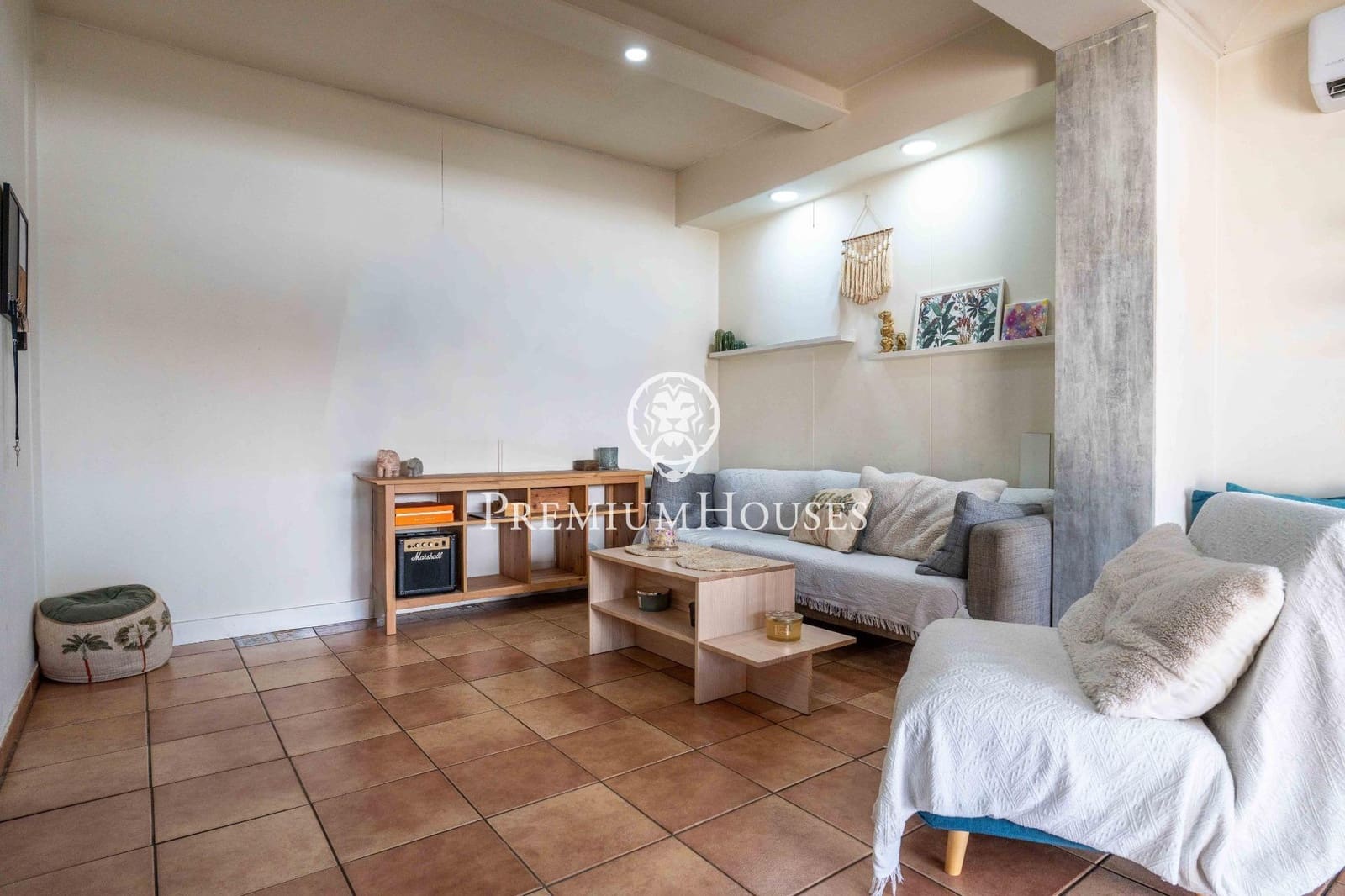 5 soverom Villa til salgs i Sant Pere de Ribes med svømmebasseng garasje - € 560 000 (Ref: 9950011)