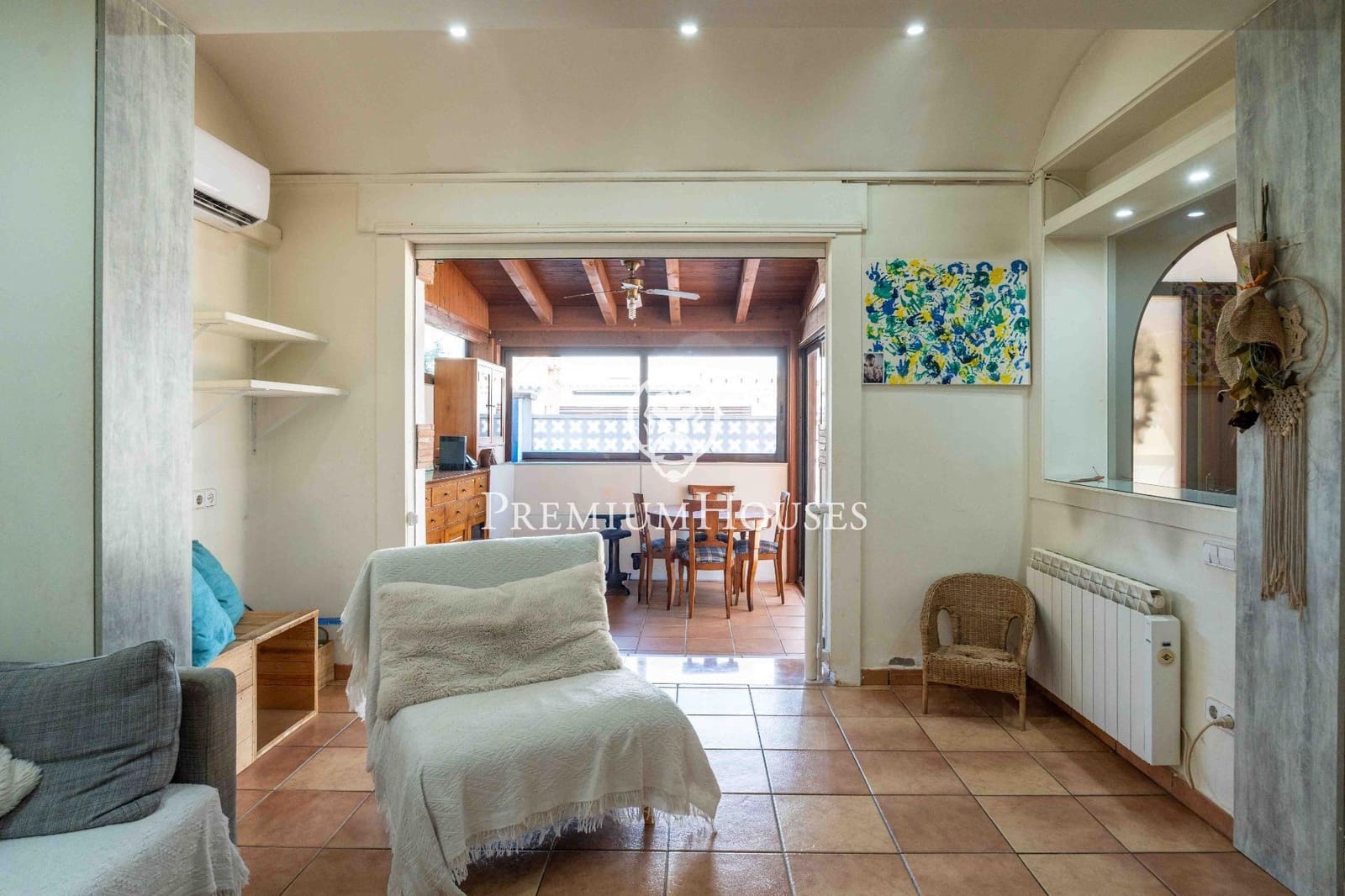 5 soverom Villa til salgs i Sant Pere de Ribes med svømmebasseng garasje - € 560 000 (Ref: 9950011)