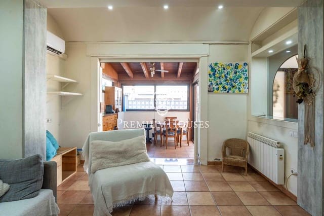5 soverom Villa til salgs i Sant Pere de Ribes med svømmebasseng garasje - € 560 000 (Ref: 9950011)