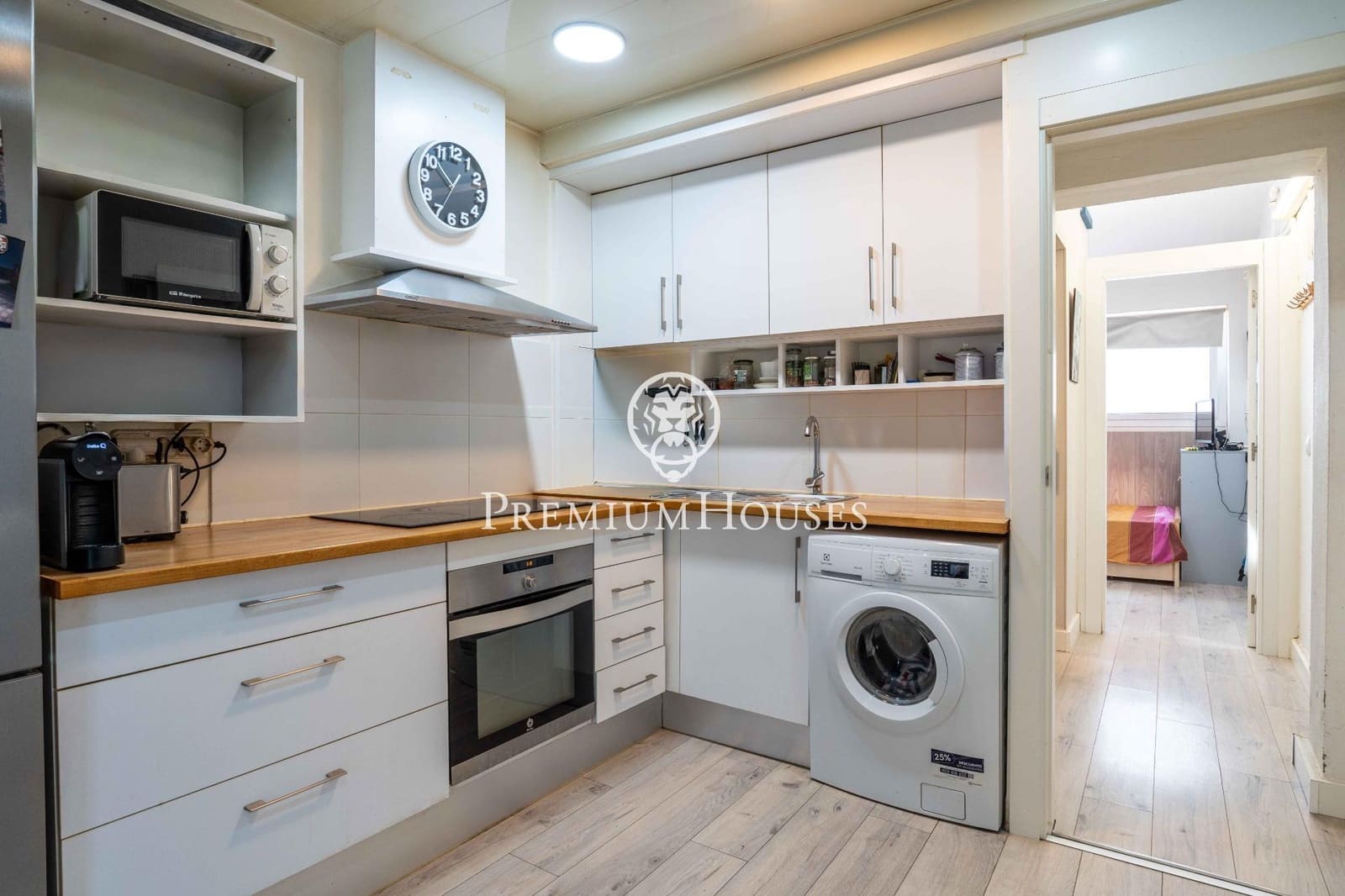 5 soverom Villa til salgs i Sant Pere de Ribes med svømmebasseng garasje - € 560 000 (Ref: 9950011)
