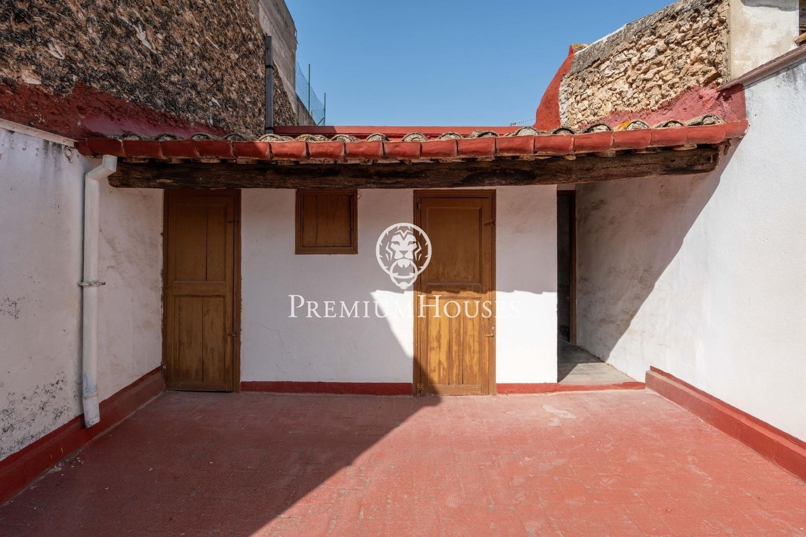 9 sypialnia Dom na sprzedaż w Vilanova i la Geltru z garażem - 750 000 € (Ref: 9985135)